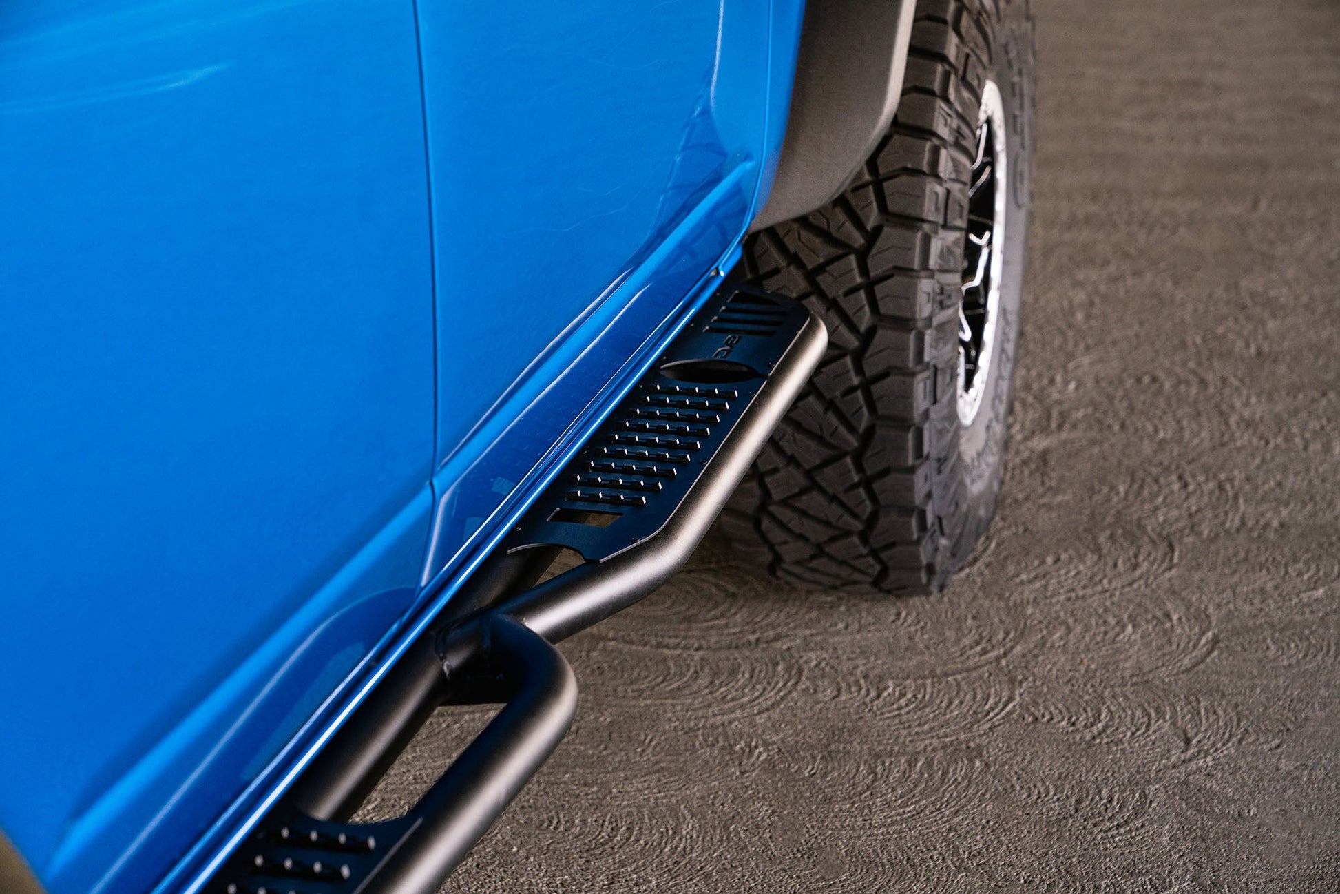 bronco-side-steps-2.jpg