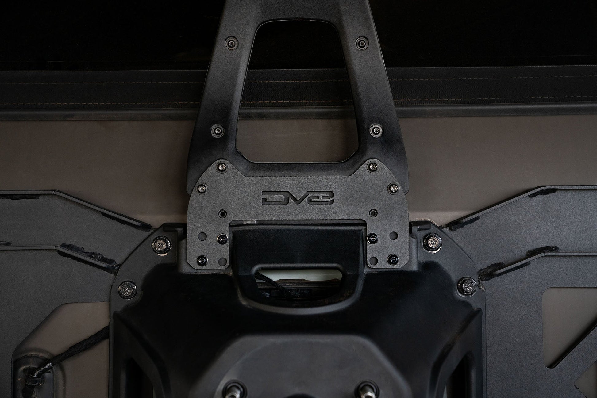 bronco-spare-tire-brake-light-bracket.jpg