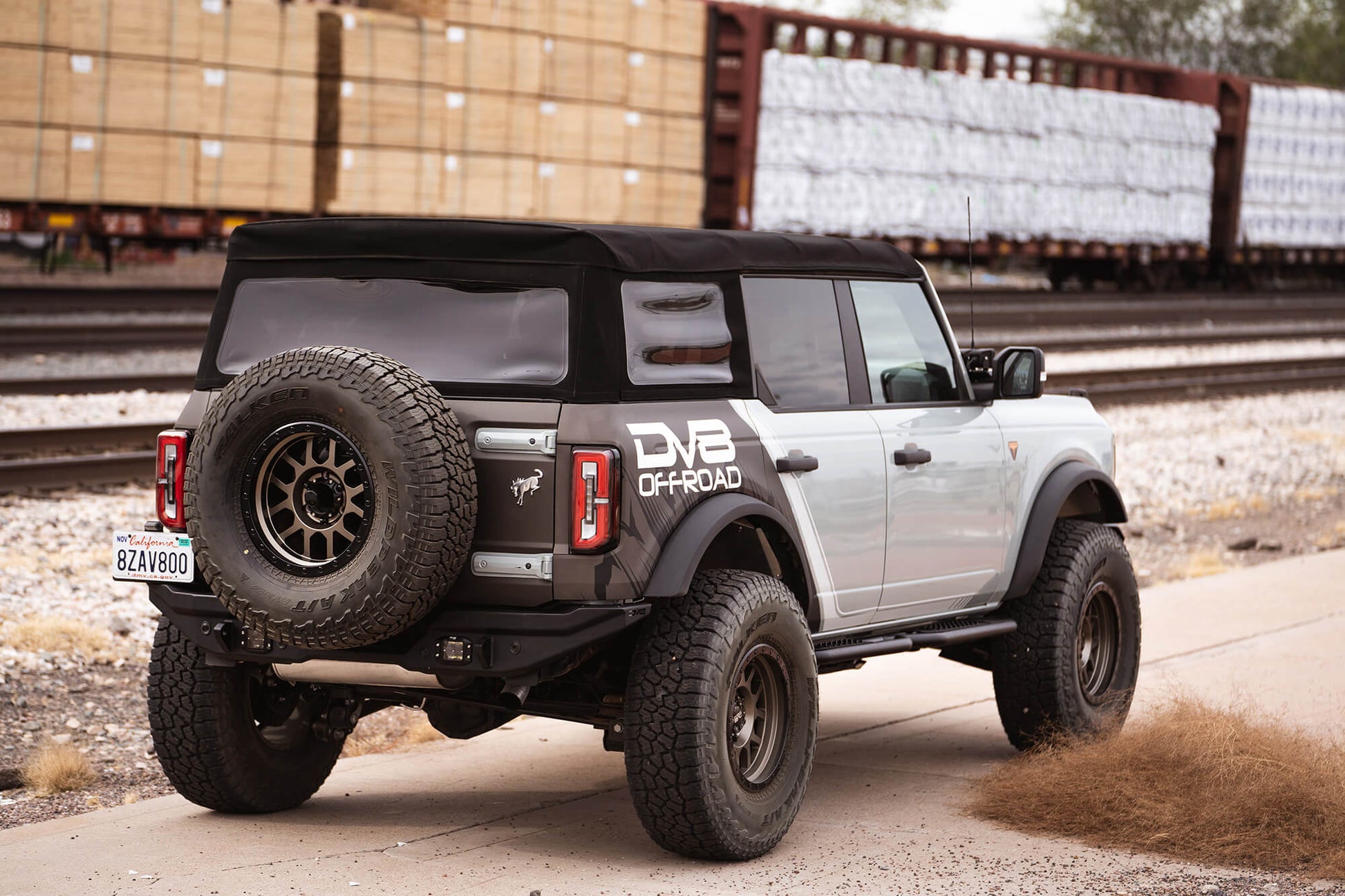 bronco-steel-side-steps.jpg