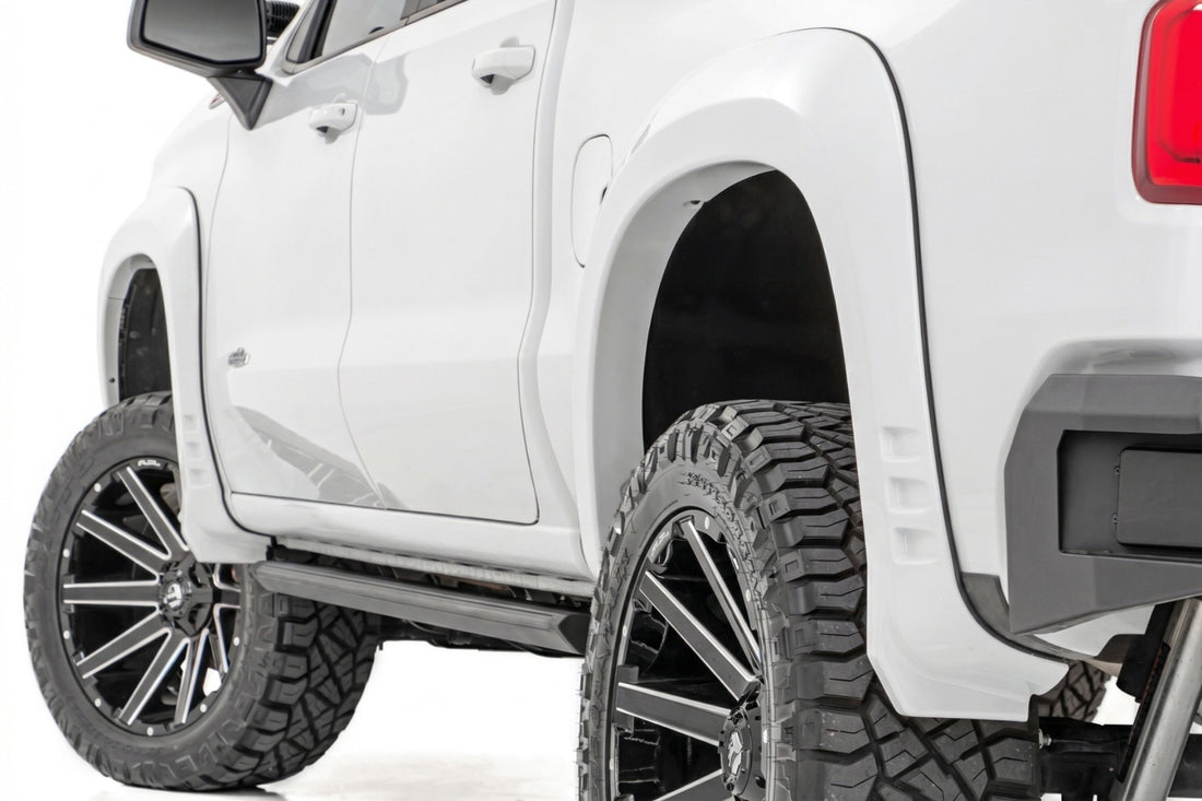 Rough Country SF1 Fender Flares | Chevy Silverado 1500 2WD/4WD (2019-2026 & Refresh) - GAZ | Summit White