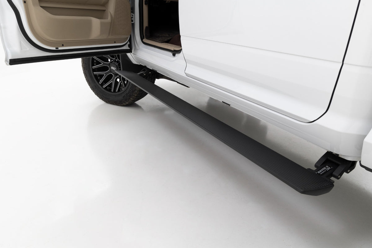 Rough Country Power Running Boards | Ram 2500/3500 (10-26)