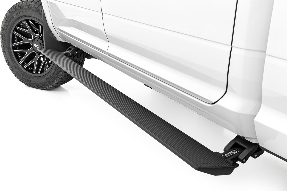Rough Country Power Running Boards | Ram 2500/3500 (10-26)