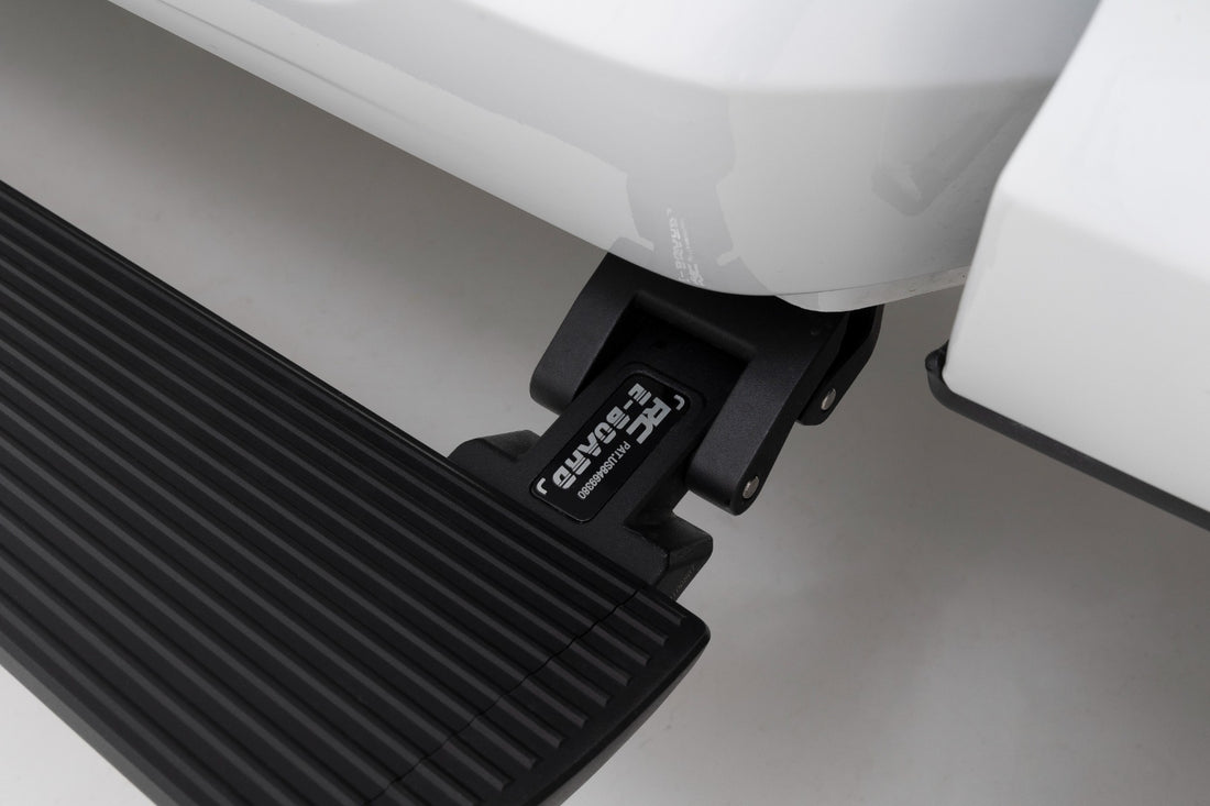 Rough Country Power Running Boards | Ram 2500/3500 (10-26)
