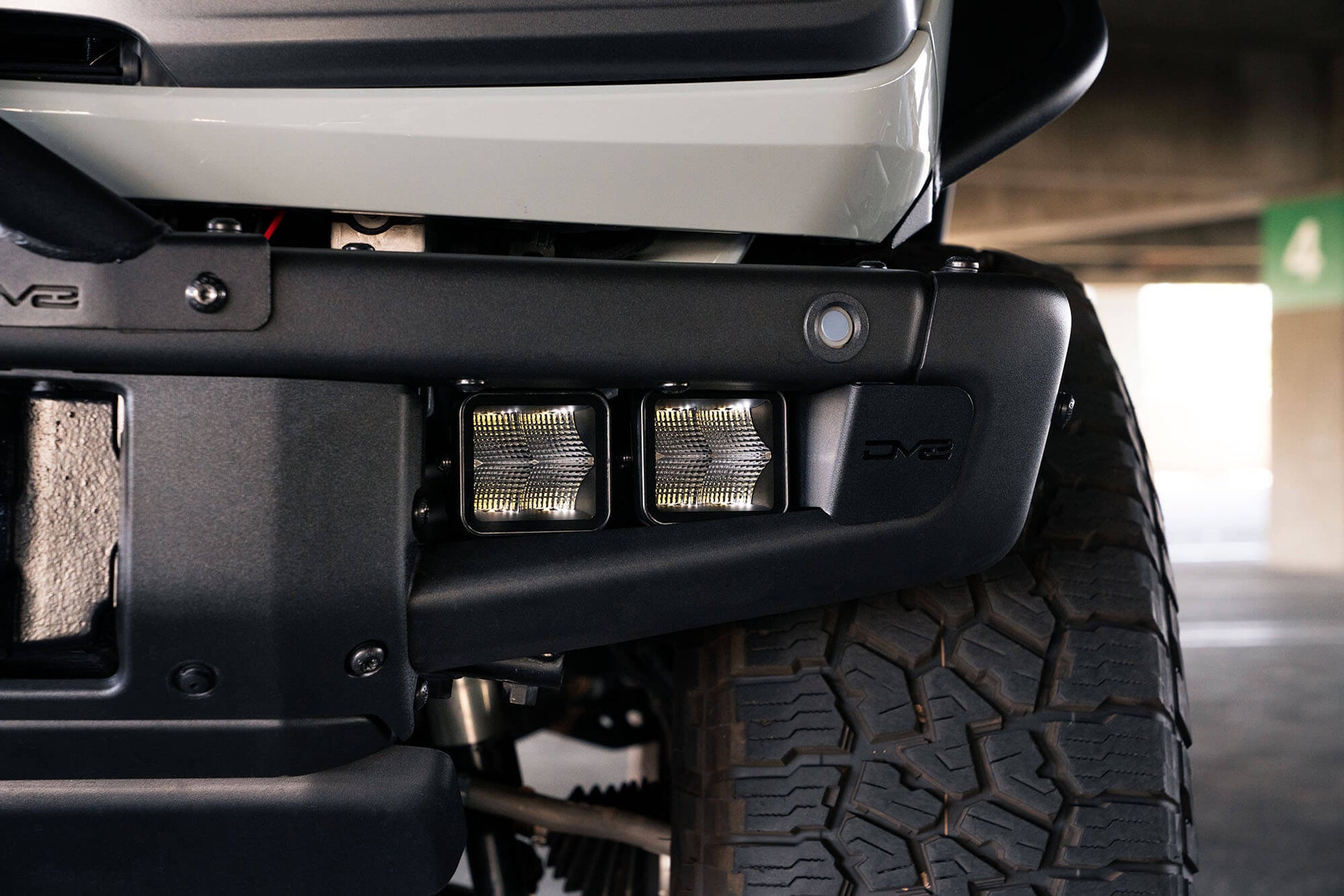 ford-bronco-bumper-pod-light-mounts.jpg