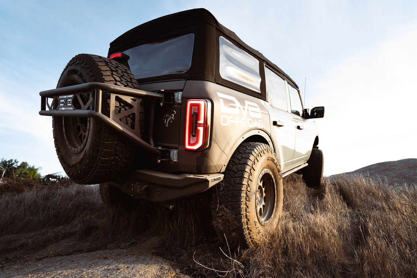 ford-bronco-fender-flare-delete-01.jpg