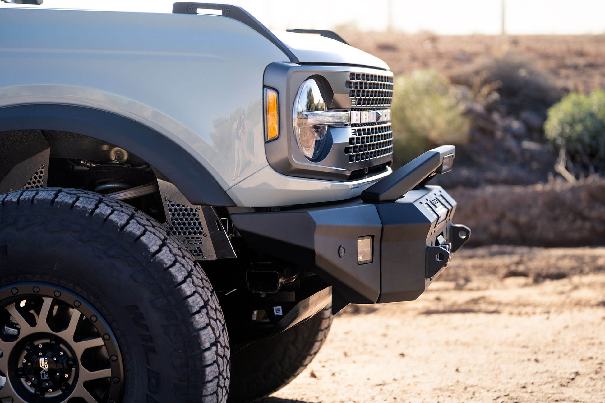 ford-bronco-recovery-front-bumper.jpg