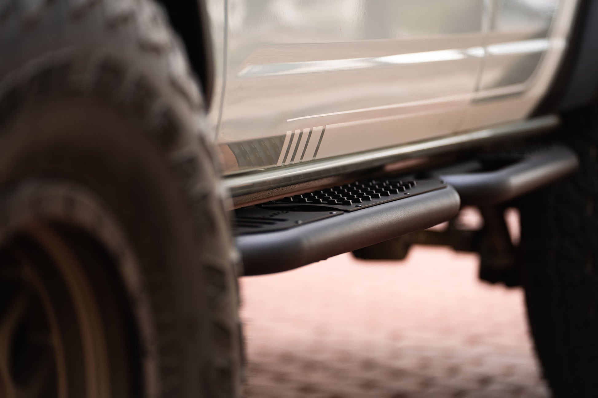 ford-bronco-side-steps-5.jpg