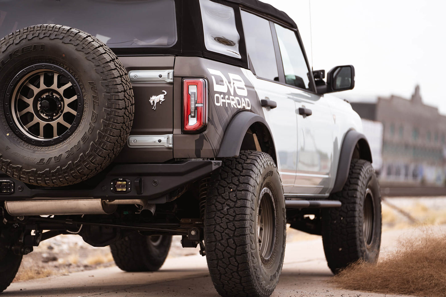 ford-bronco-steel-side-steps.jpg
