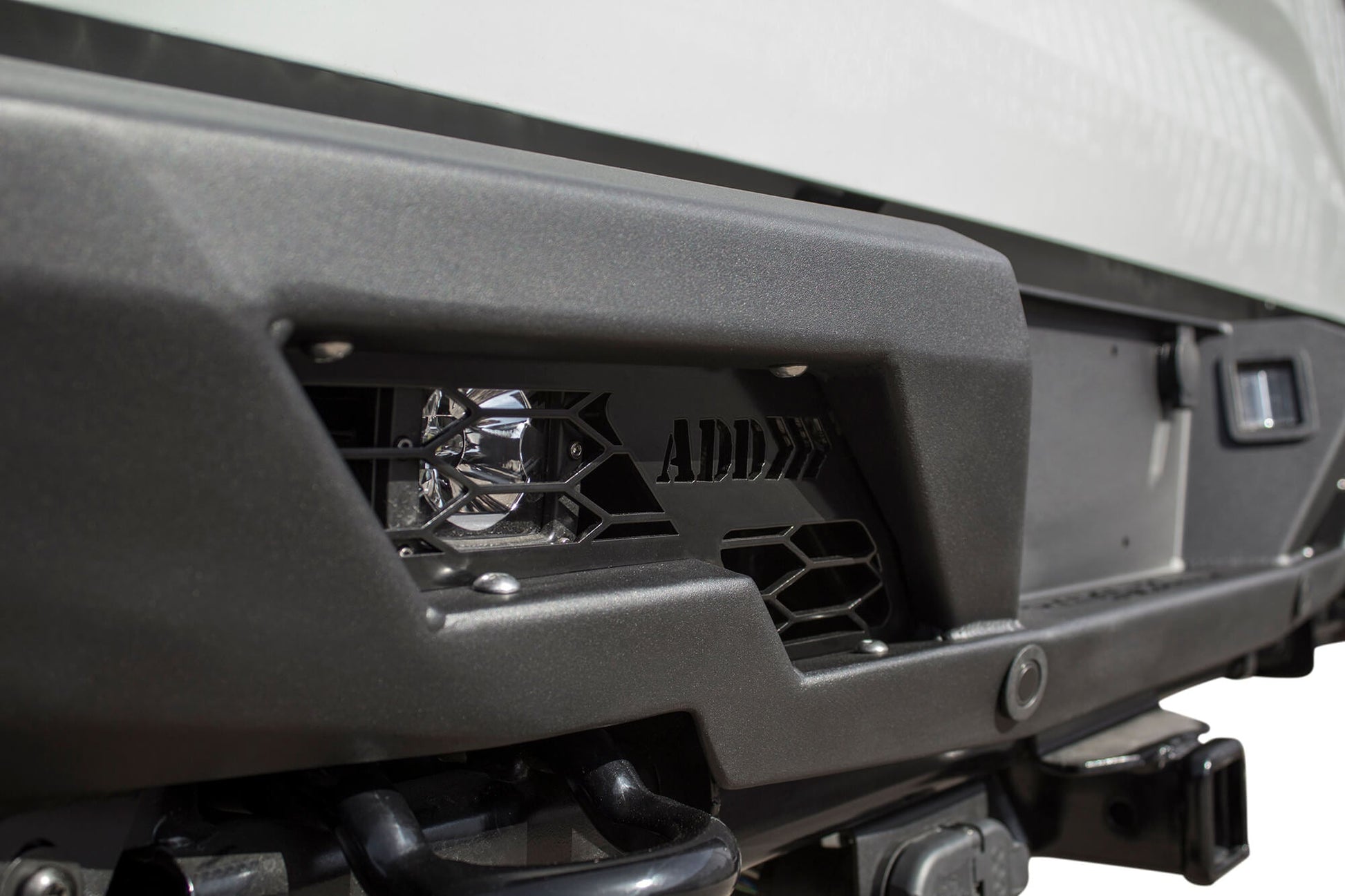 ford-raptor-bumper_3a941e7e-4b2b-4d5c-b55e-59e172647b8d.jpg