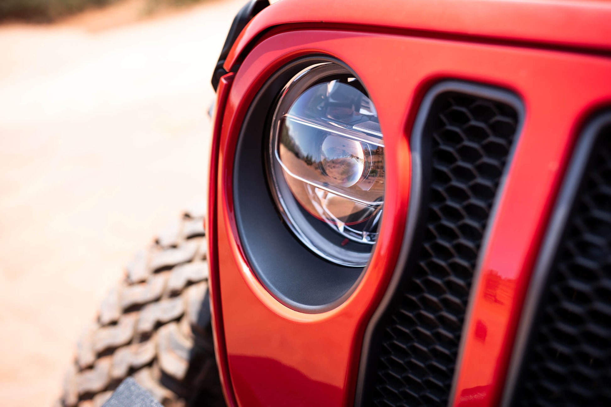 gladiator-jt-led-headlights.jpg