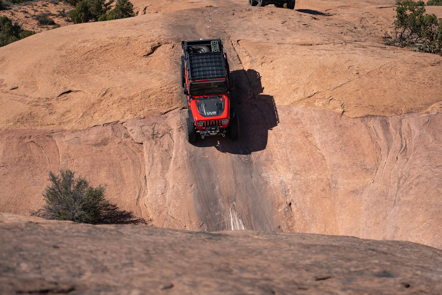 gladiator-jt-roof-rack.jpg