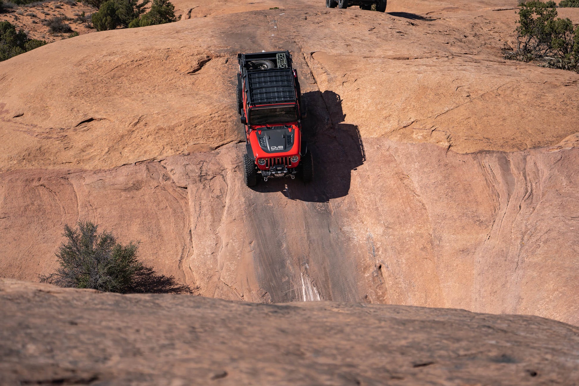 gladiator-jt-roof-rack.jpg