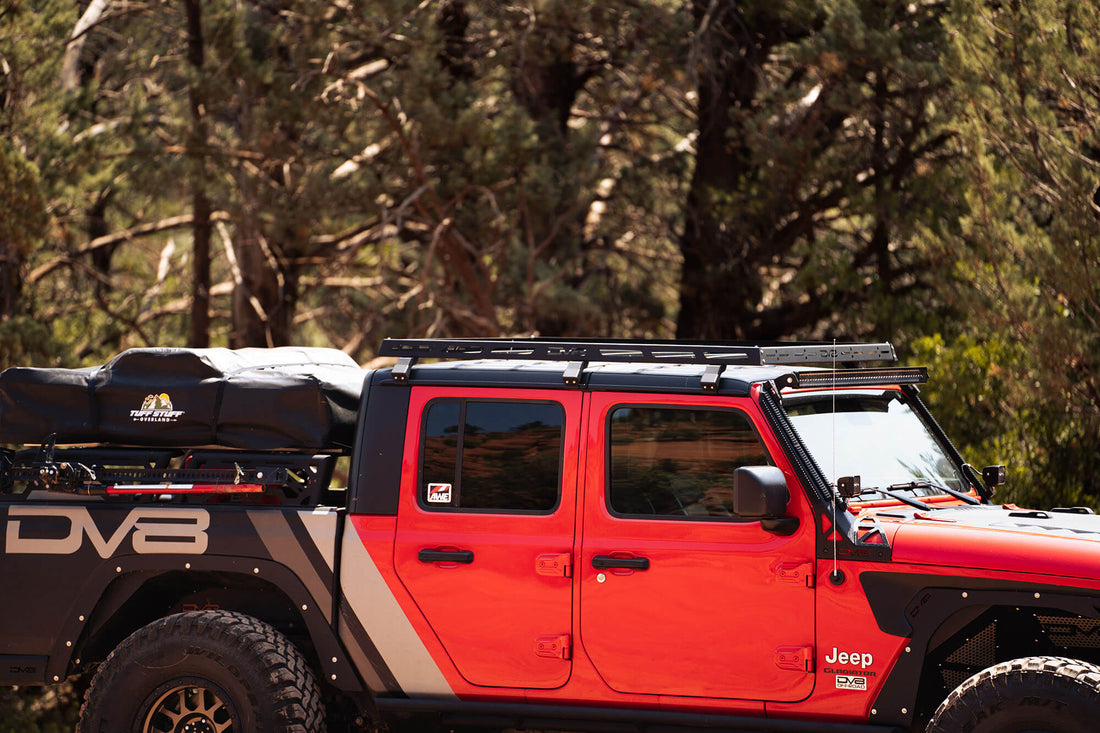 gladiator-jt-roof-rack_e354eba3-d0a3-4d4d-bb39-37c272f59c50.jpg