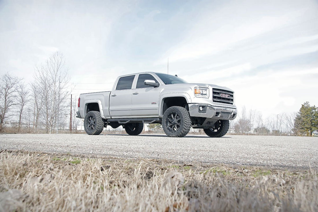 Rough Country 5 Inch Lift Kit | Chevy/GMC 1500 (14-18)