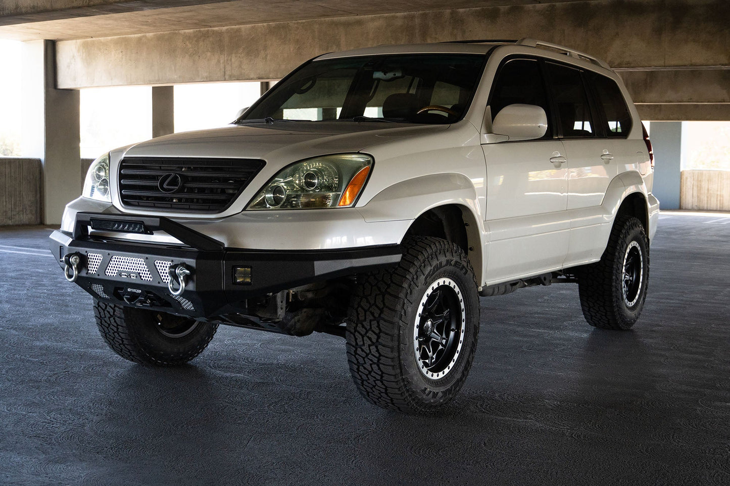 gx-470-off-road-bumper-led-lights.jpg