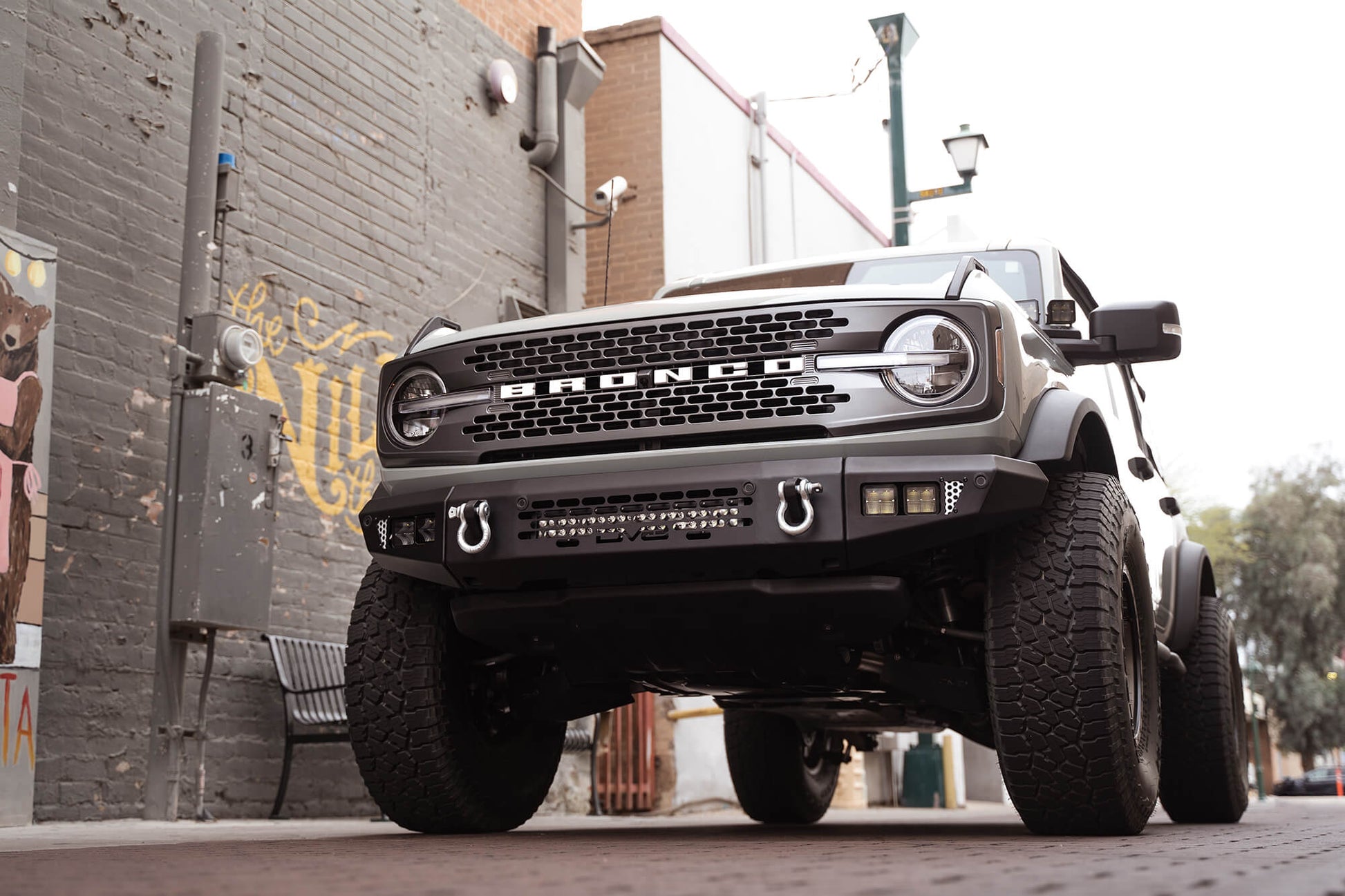 high-clearance-bronco-front-bumper.jpg