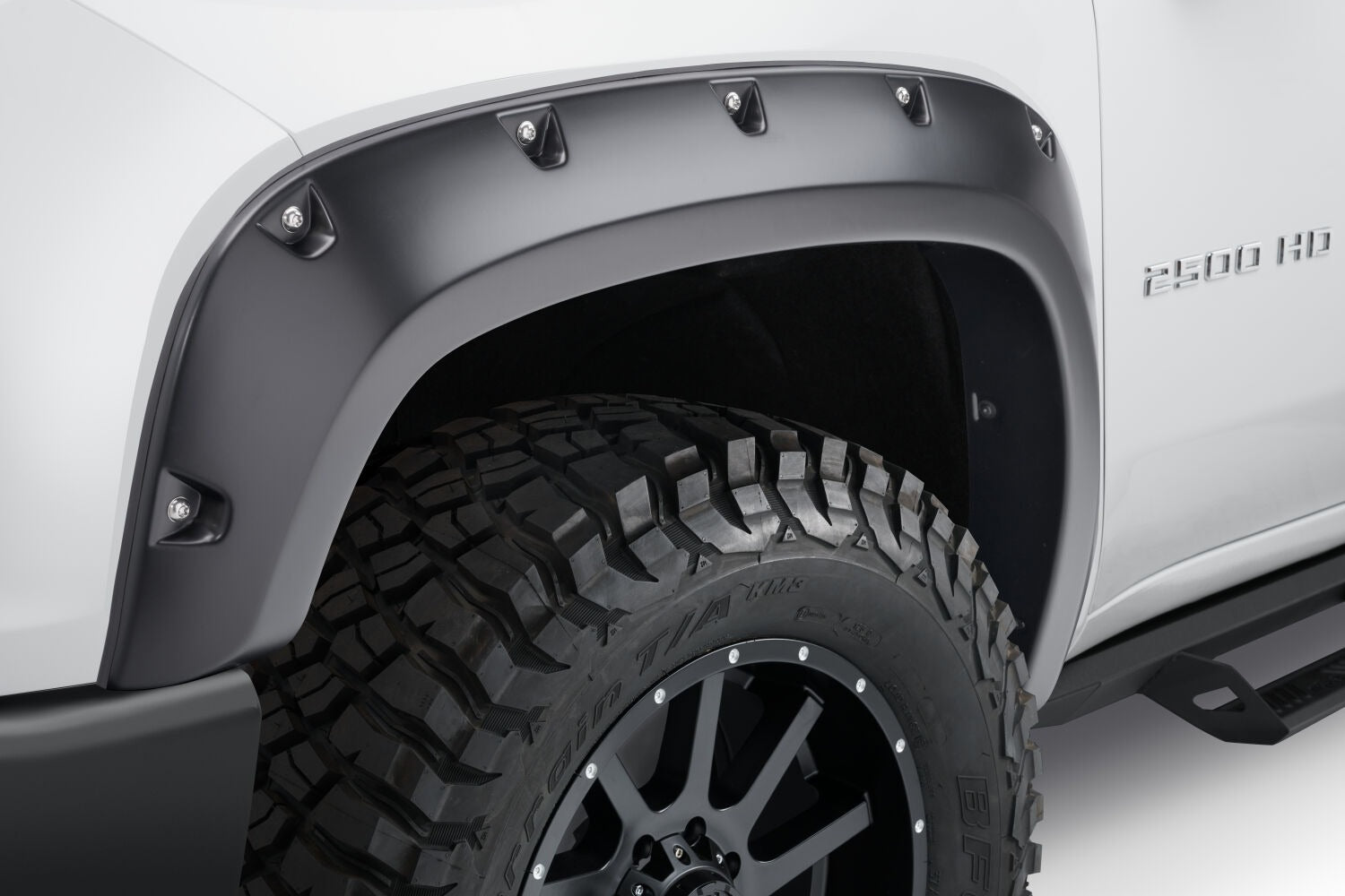husky-pocket-style-fender-flares-2804982-07.jpg