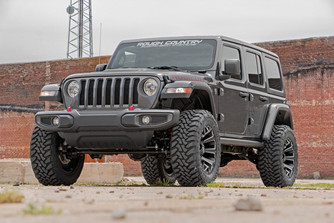 Rough Country 2.5 Inch Lift Kit | 4-Door | Jeep Wrangler Unlimited Rubicon 4WD (2024-2026)