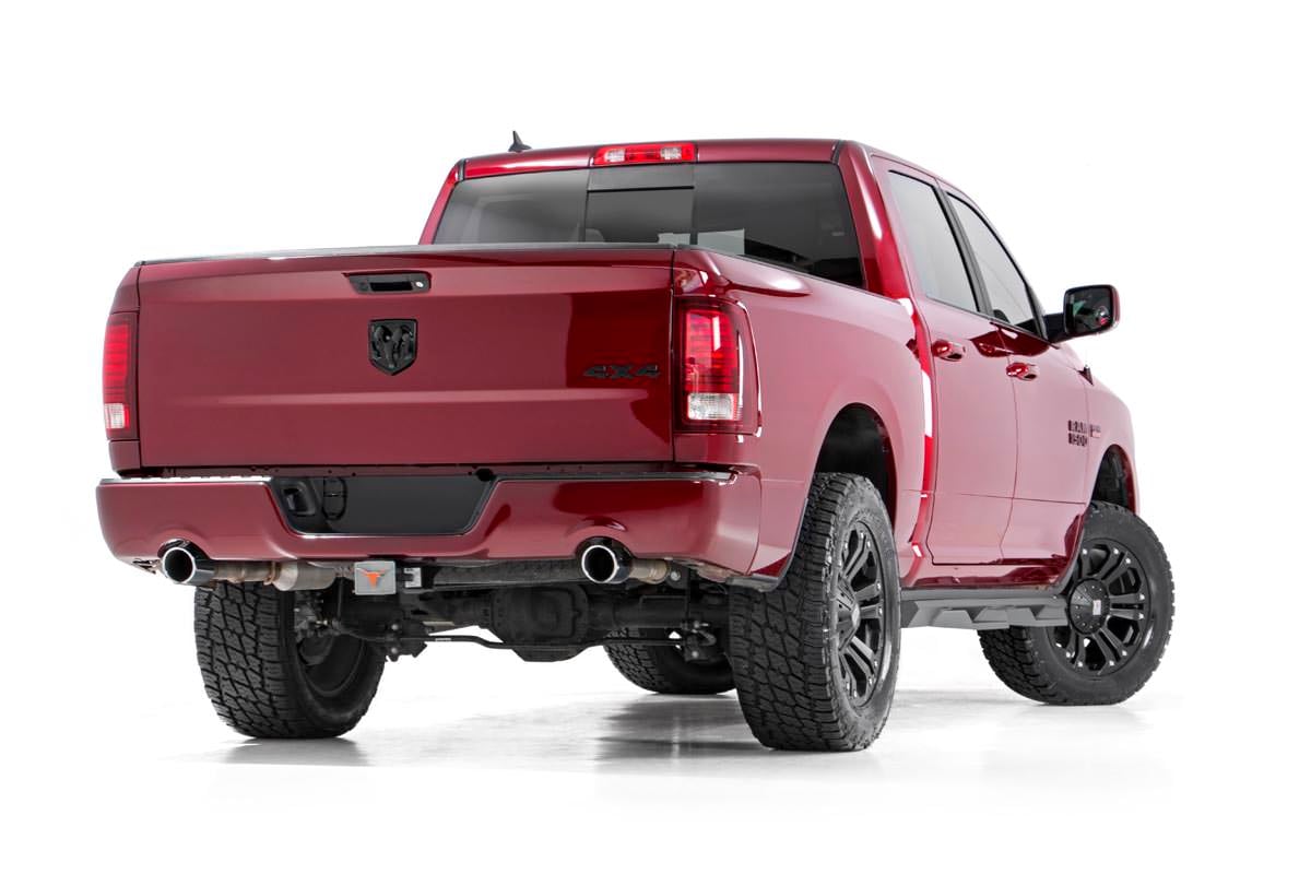 Rough Country (31231RED) 3 Inch Lift Kit | N3 Struts/Shocks | Ram 1500 4WD (2012-2018 & Classic)