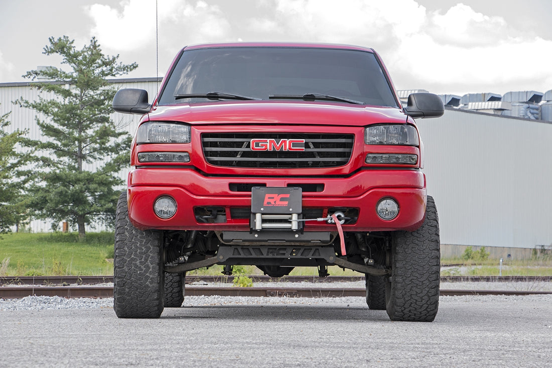 Rough Country 6 Inch Lift Kit | Chevy Silverado & GMC Sierra 1500 4WD (1999-2006 & Classic)