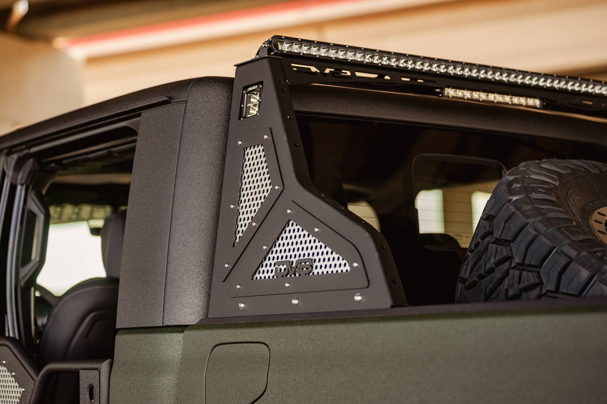jeep-gladiator-chase-rack.jpg