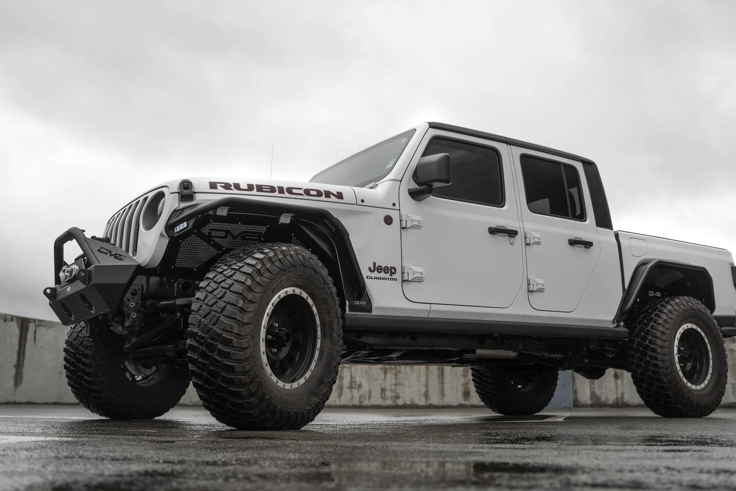 jeep-gladiator-jt-spec-series-fender-flares.jpg
