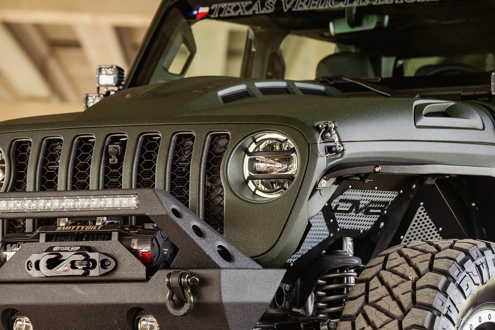 jeep-jl-jt-heat-dispersion-hood.jpg