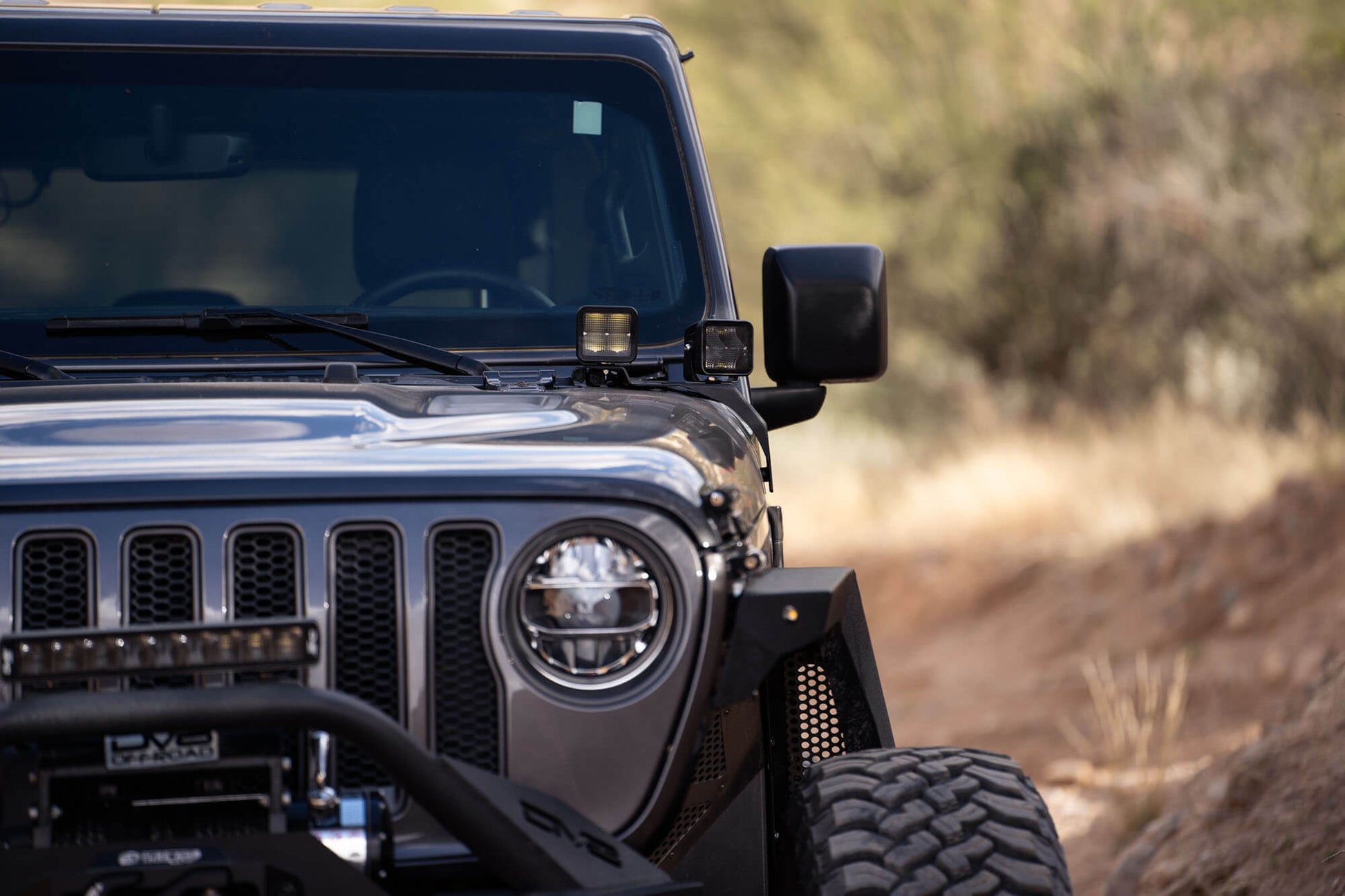 jeep-light-mount-a-pillar.jpg