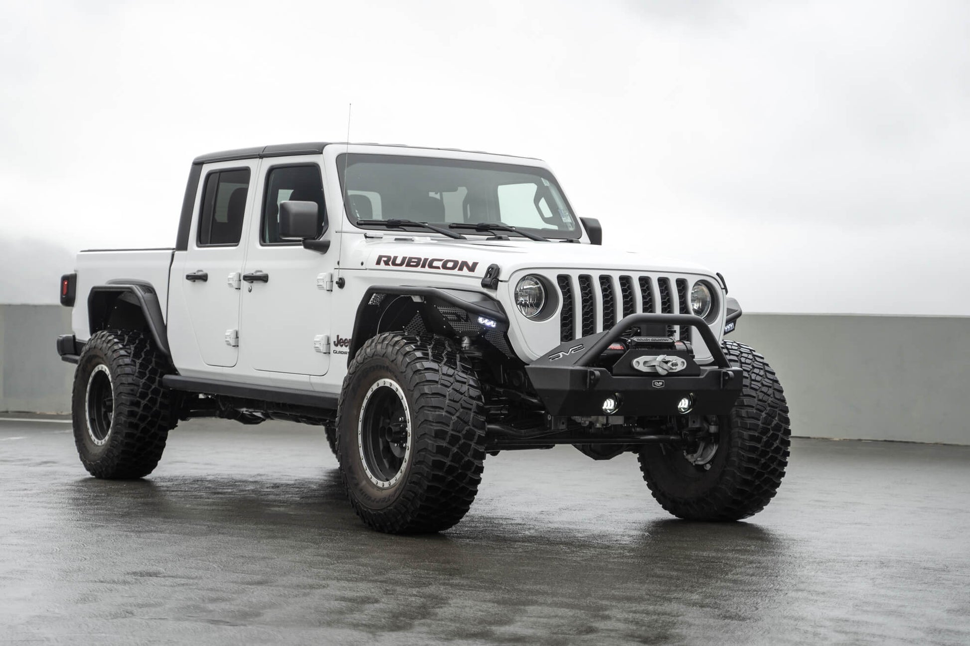 jeep-spec-series-fender-flares_1d2573d3-23b1-4e42-9826-85927132f9e3.jpg