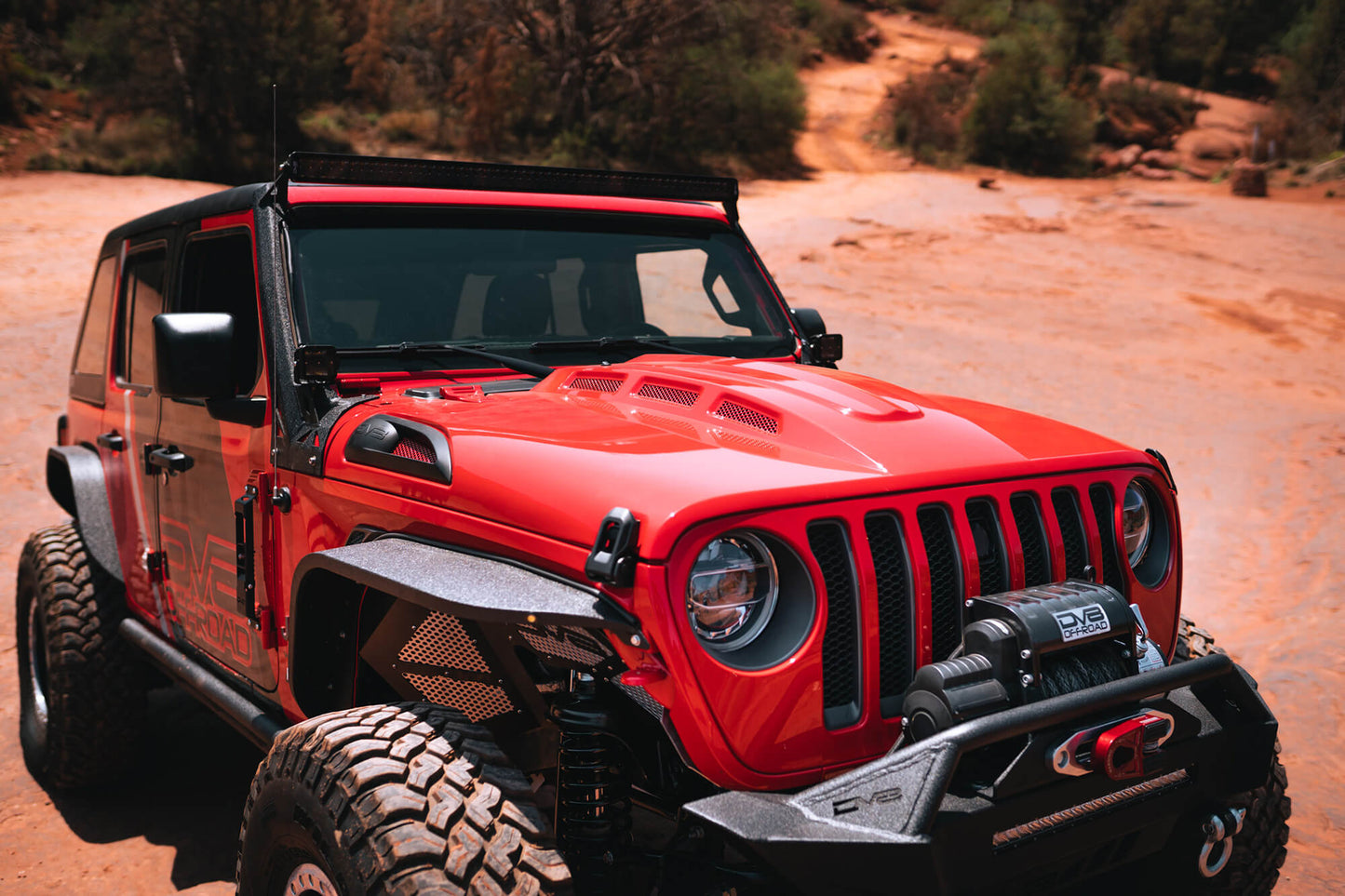 jeep-wrangler-aftermarket-hood.jpg