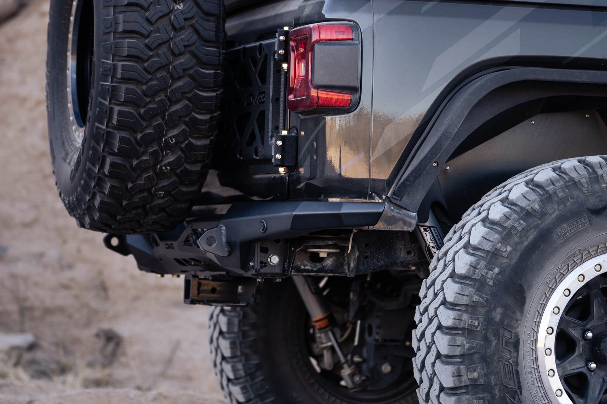 jeep-wrangler-rear-bumper.jpg