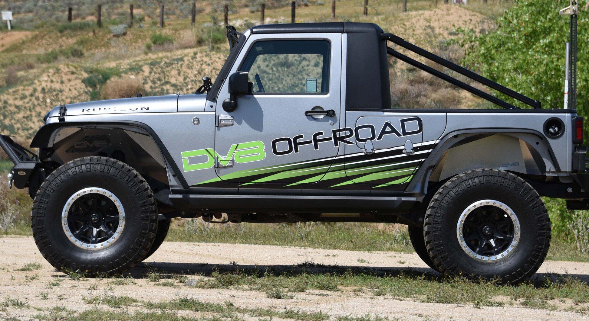 jk-front-inner-fenders-with-rock-lights-black-dv8-offroad-infend-11.jpg