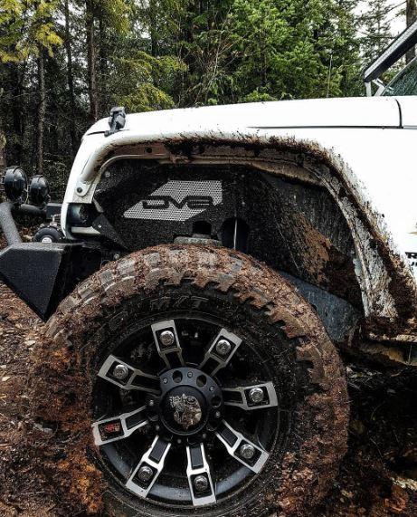 jk-front-inner-fenders-with-rock-lights-black-dv8-offroad-infend-9.jpg