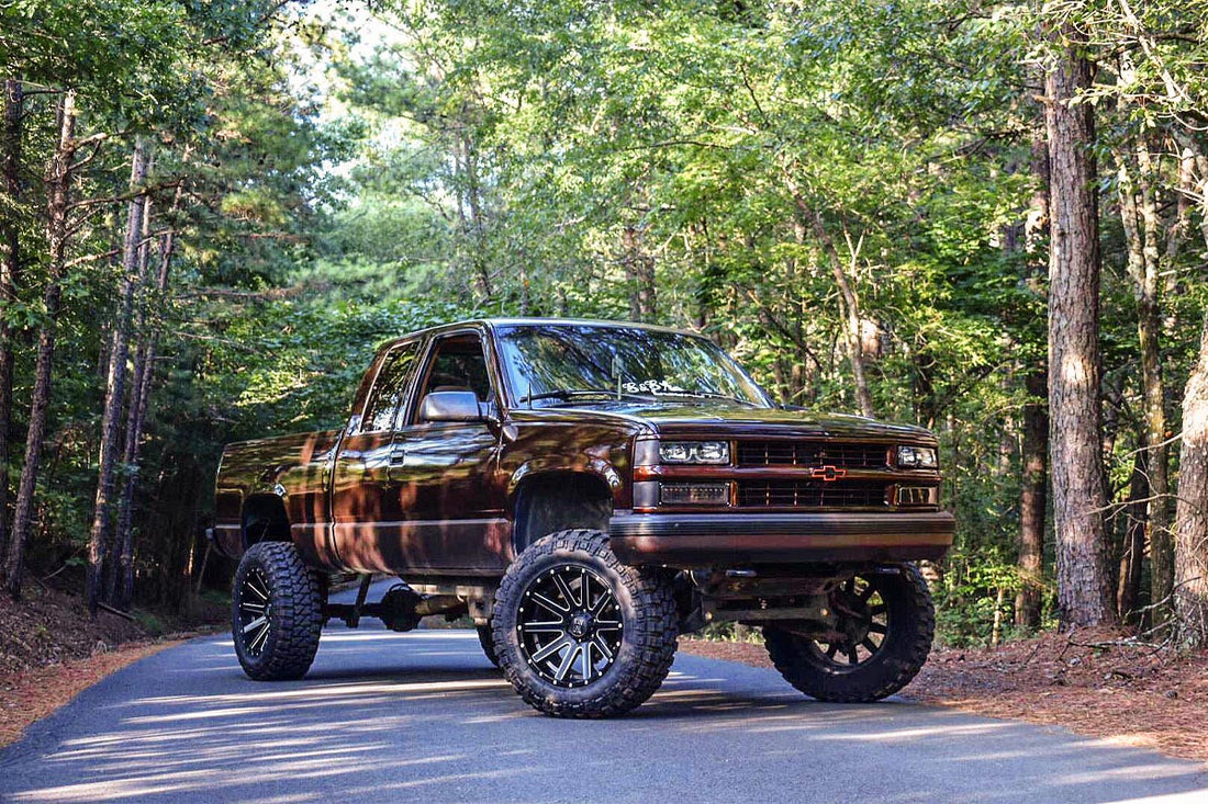 Rough Country 6 Inch Lift Kit | Chevy/GMC K1500 Truck/SUV 4WD (1988-1999)