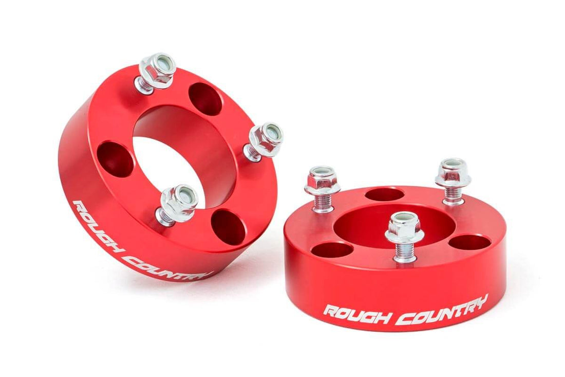 Rough Country 2.5 Inch Leveling Kit | Nissan Frontier (05-26)/Xterra (05-15) - Anodized Red