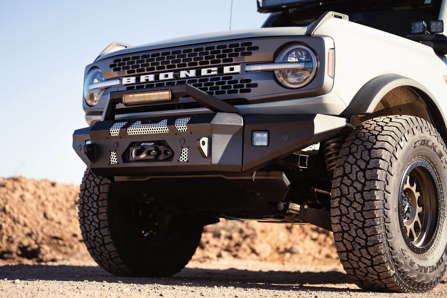 off-road-bronco-bumper_0ff5e4a5-b14d-4305-a436-65c596a59b24.jpg