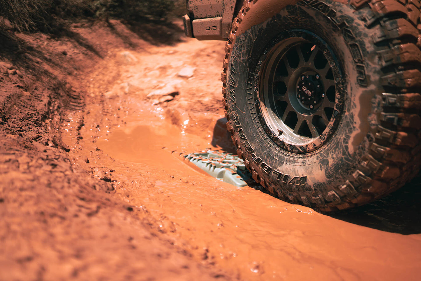 off-road-traction-boards-10.jpg