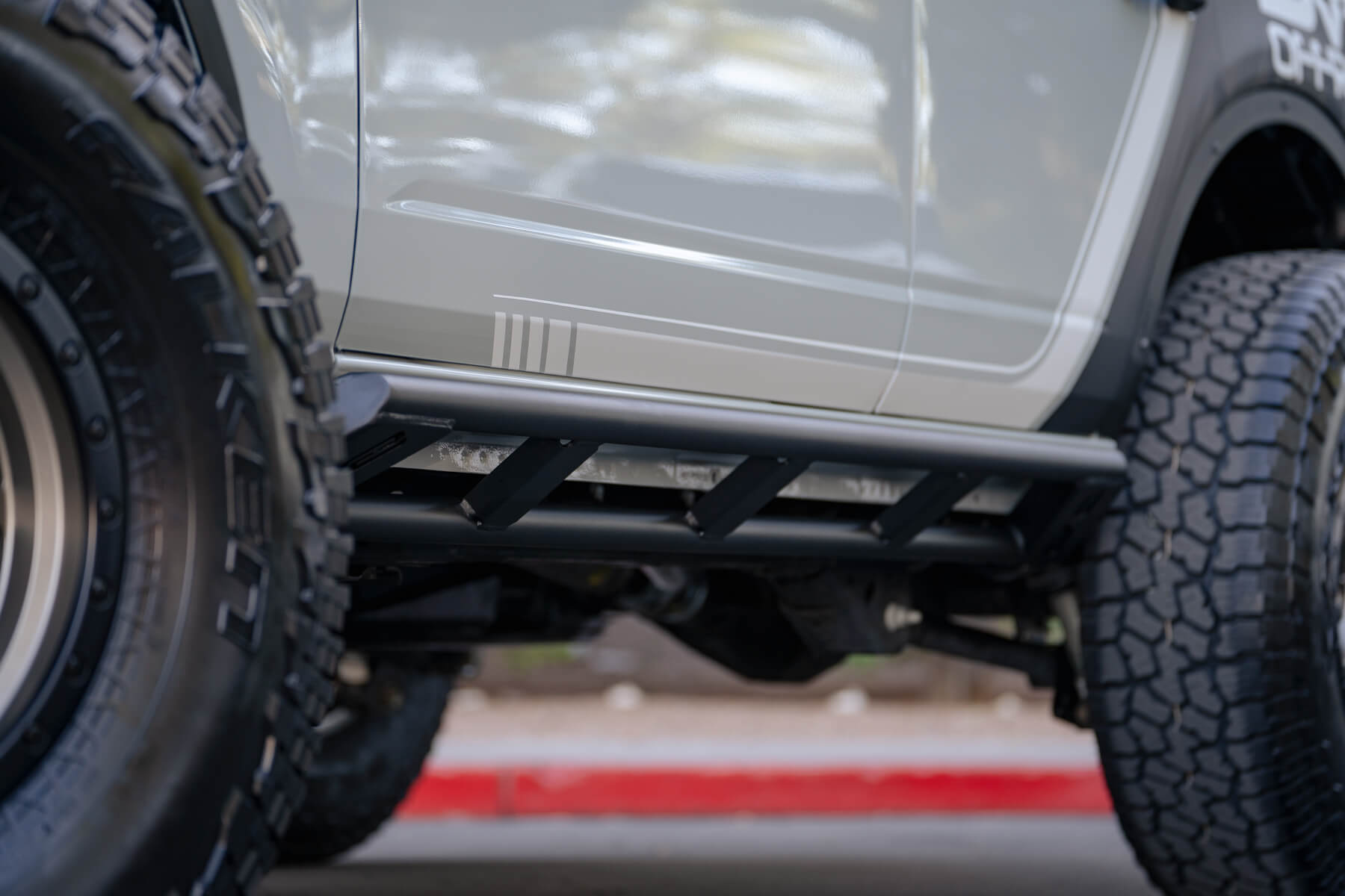 rock-sliders-bronco.jpg