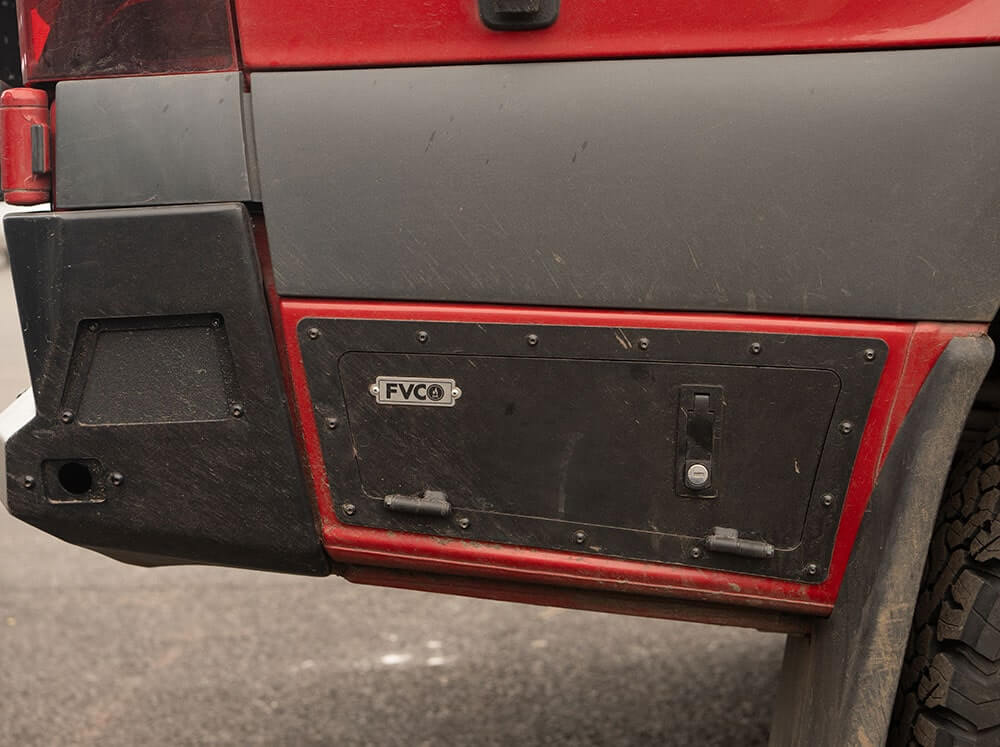 sprinter-144-rocker-locker.jpg