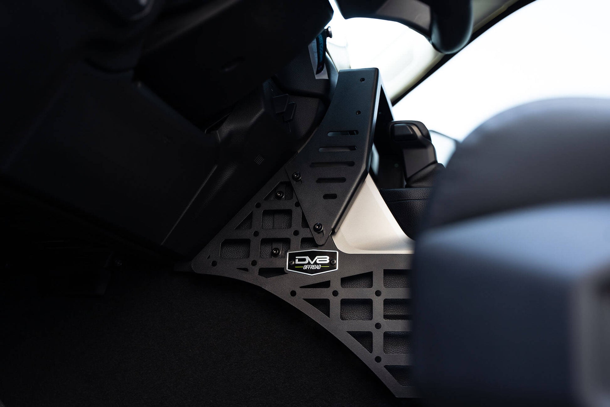 tundra-center-console-molle-panels-digital-device-mount.jpg