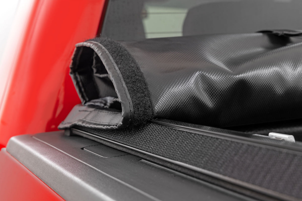 Rough Country Soft Roll Up Bed Cover | Chevy/GMC 1500/2500HD/3500HD (14-19 & Classic)