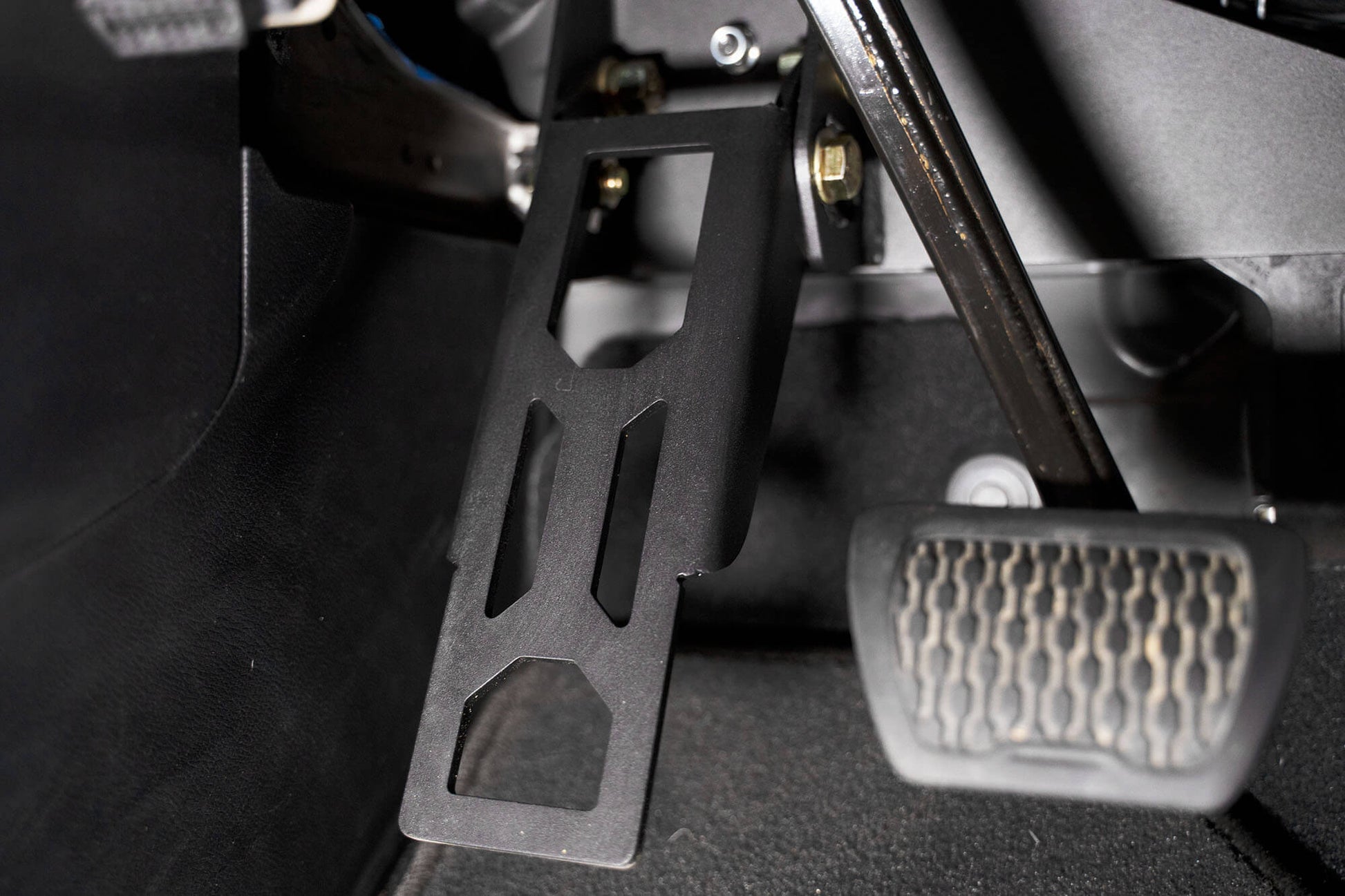 wrangler-dead-pedal.jpg