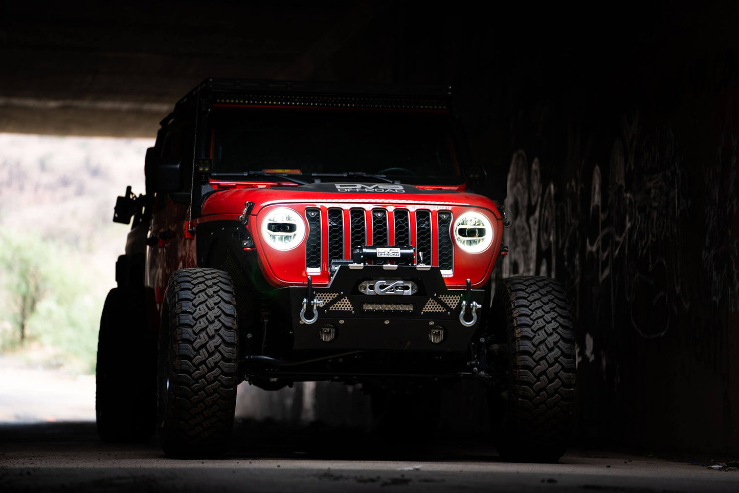 wrangler-gladiator-led-headlights.jpg