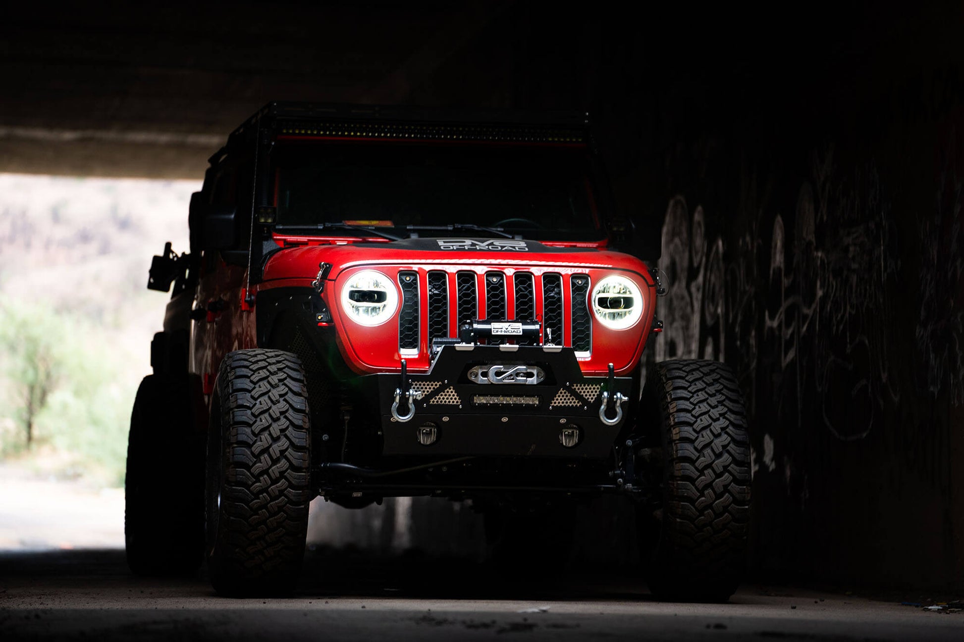 wrangler-gladiator-led-headlights.jpg