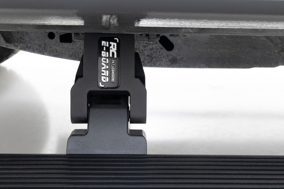 Rough Country Power Running Boards | Chevy/GMC 1500/2500HD/3500HD 2WD/4WD