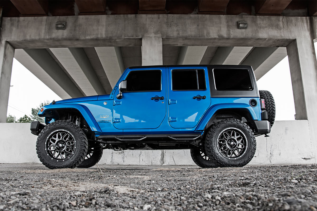 Rough Country (69430) 3.5 Inch Lift Kit | Jeep Wrangler Unlimited 2WD/4WD (2007-2018)