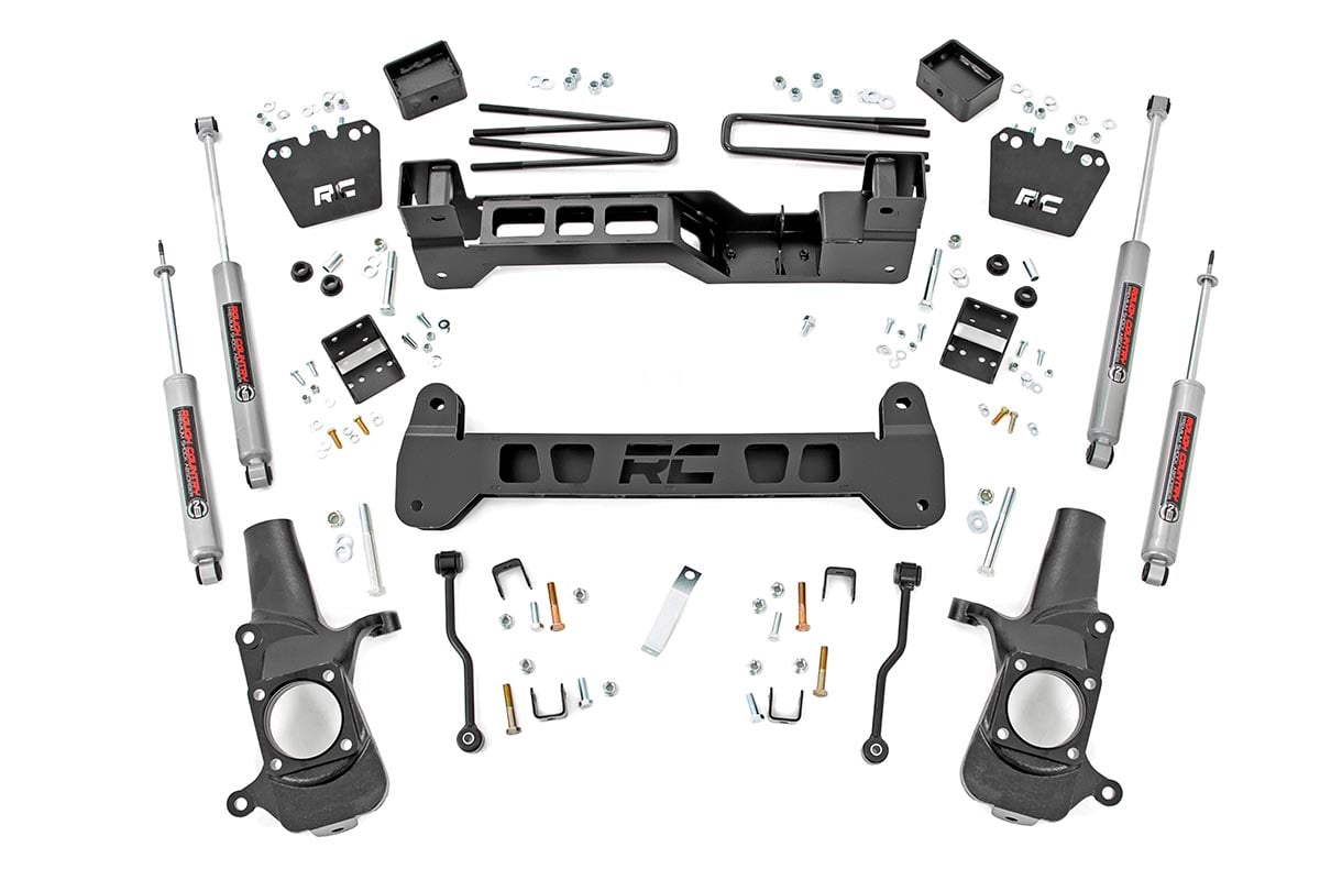 Rough Country (220N3A) 6 Inch Lift Kit | Chevy/GMC 2500HD 2WD (01-10)