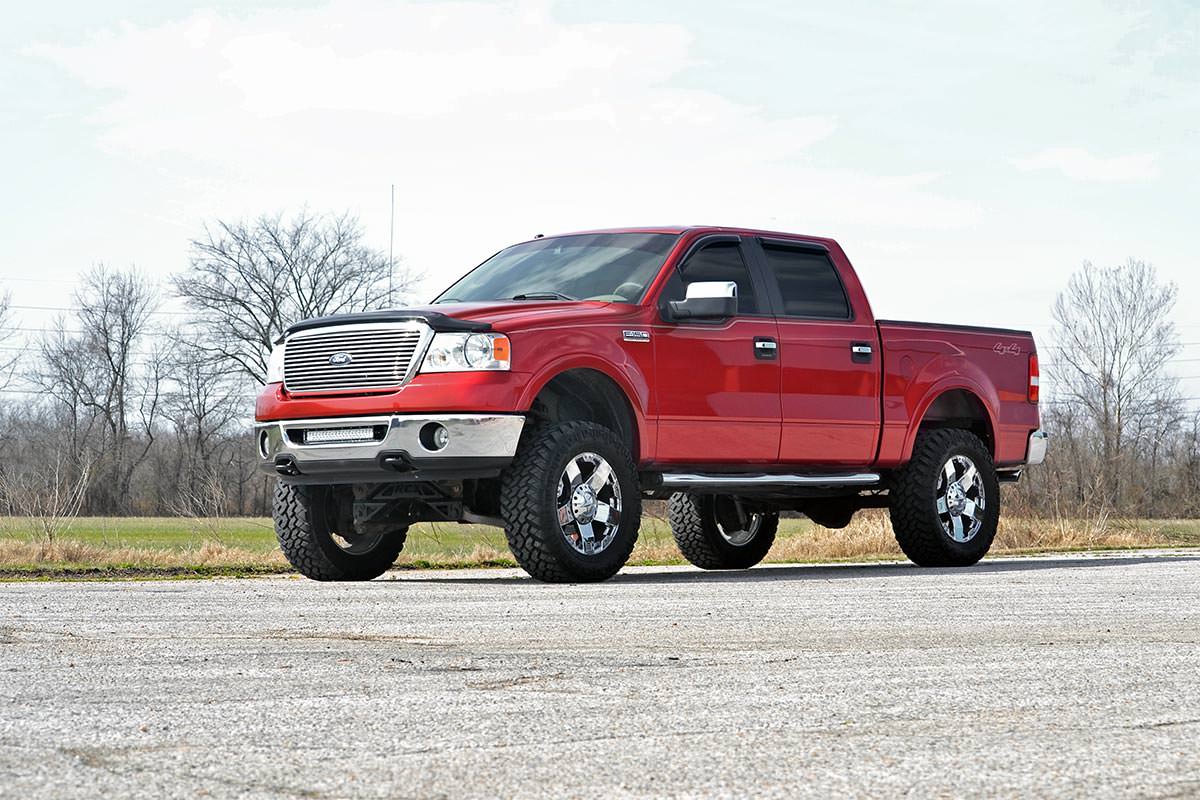 Rough Country (54620) 6 Inch Lift Kit | Ford F-150 4WD (2004-2008)