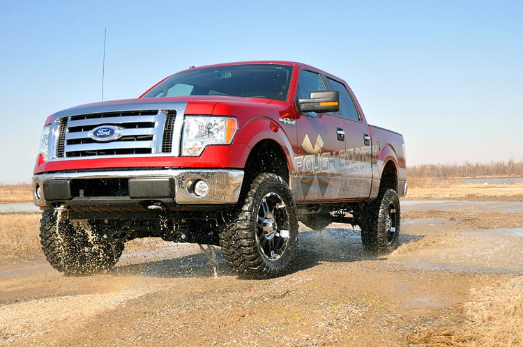 Rough Country (59931) 4 Inch Lift Kit | N3 Struts | Ford F-150 4WD (2009-2010)