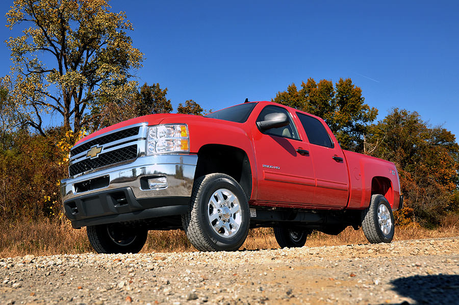 Rough Country (9593) 1.5-2 Inch Leveling Kit | Chevy/GMC 2500HD/3500HD (11-19)